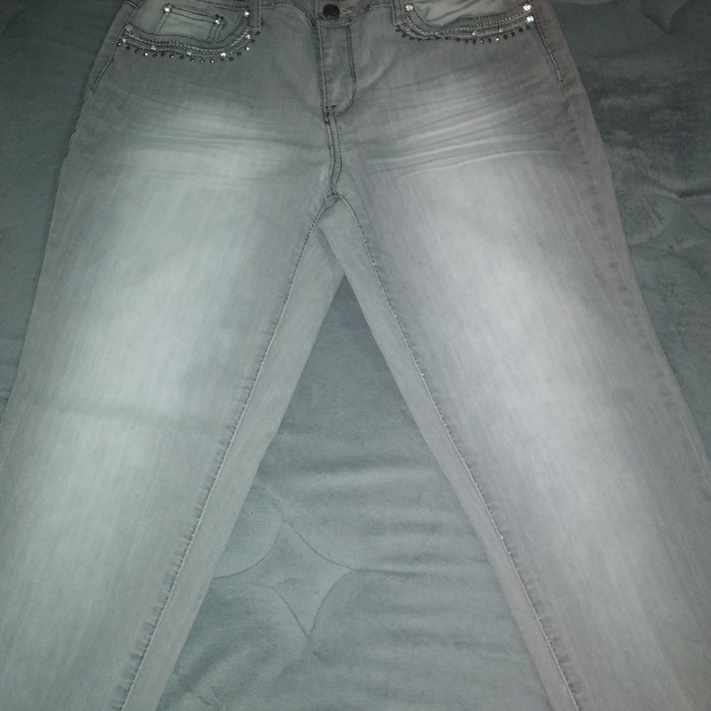 White jean for women